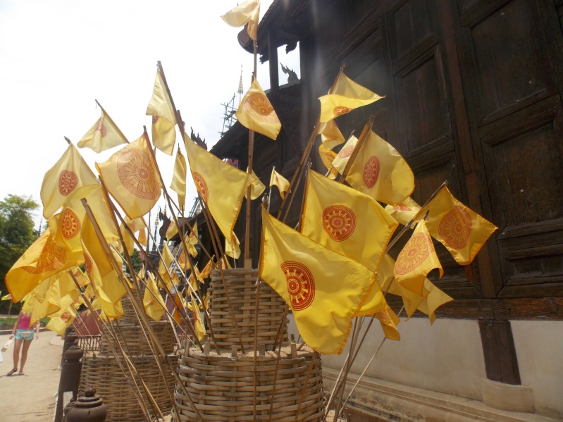 drapeaux-chiang-mai